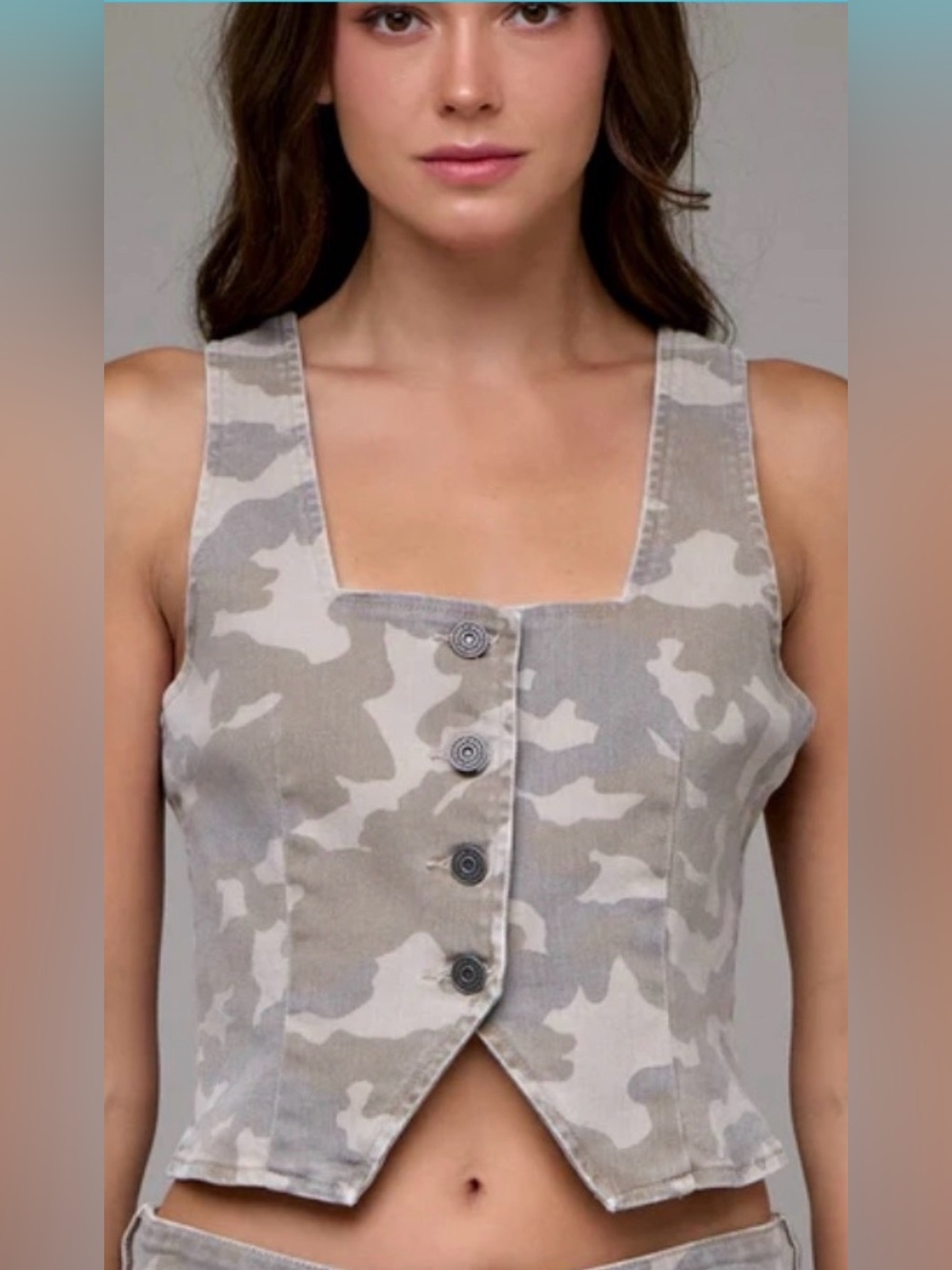 HIDDEN REBEL TAN CAMO
BUTTON UP TANK